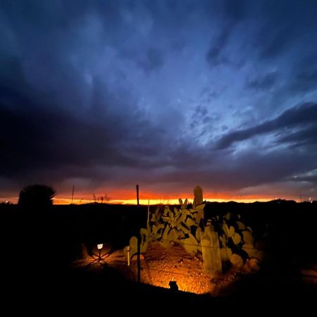 Hole In The Wall Getaway - Usa Mexico Border Bed And Breakfast Columbus Zewnętrze zdjęcie